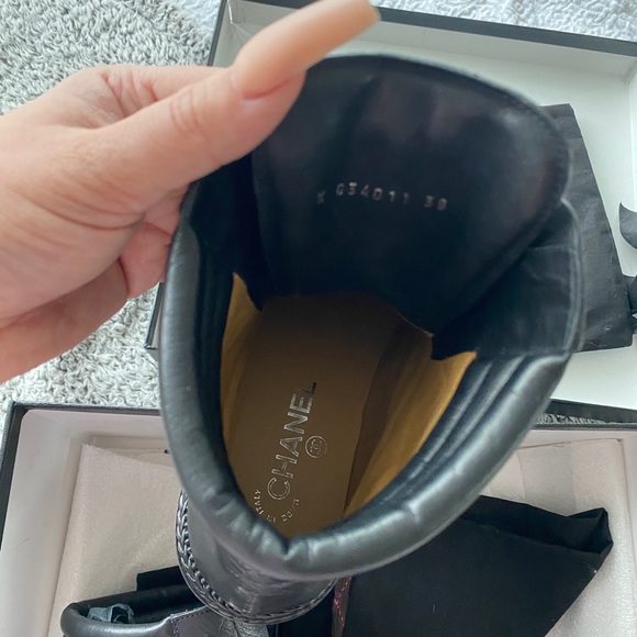 Chanel boots - Picture 6 of 6